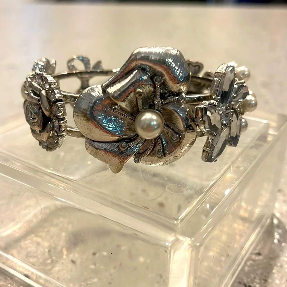 SILVER TONE FLORAL CUFF BRACELET WITH FAUX PEARLS AND RHINESTONES